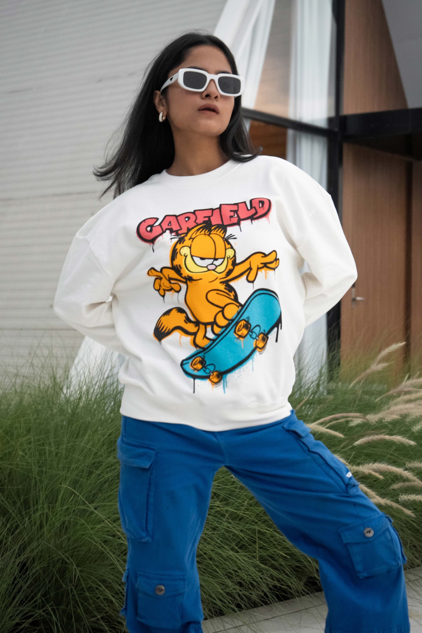 Garfield: Oversized Sweatshirt